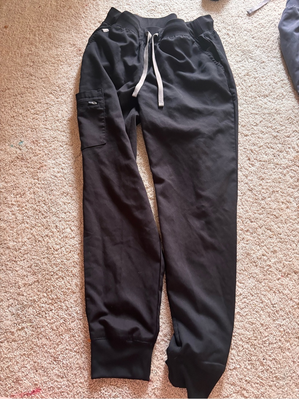 Women’s black jogger scrub pants